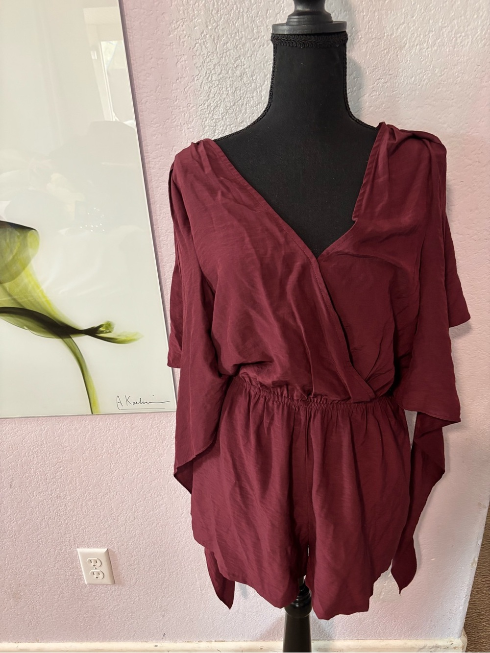 VICI new hello again pocketed romper size medium